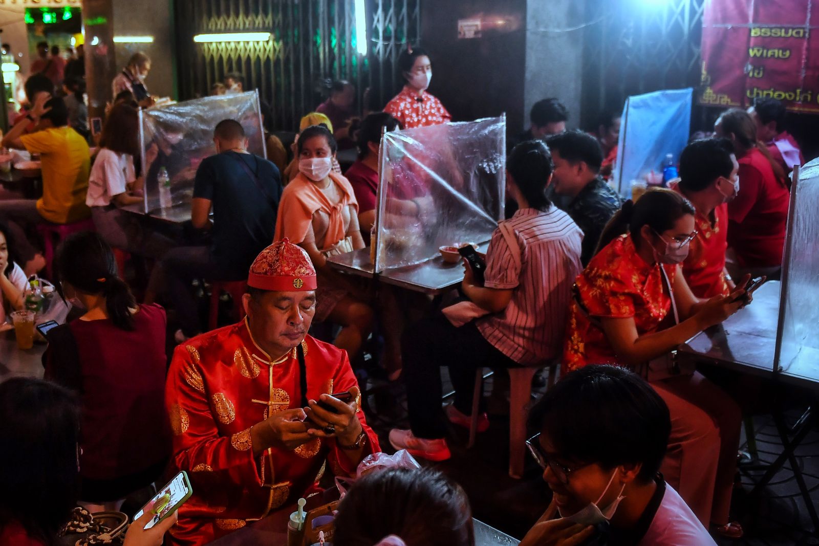 บรรยากาศ ตรุษจีน 2566
